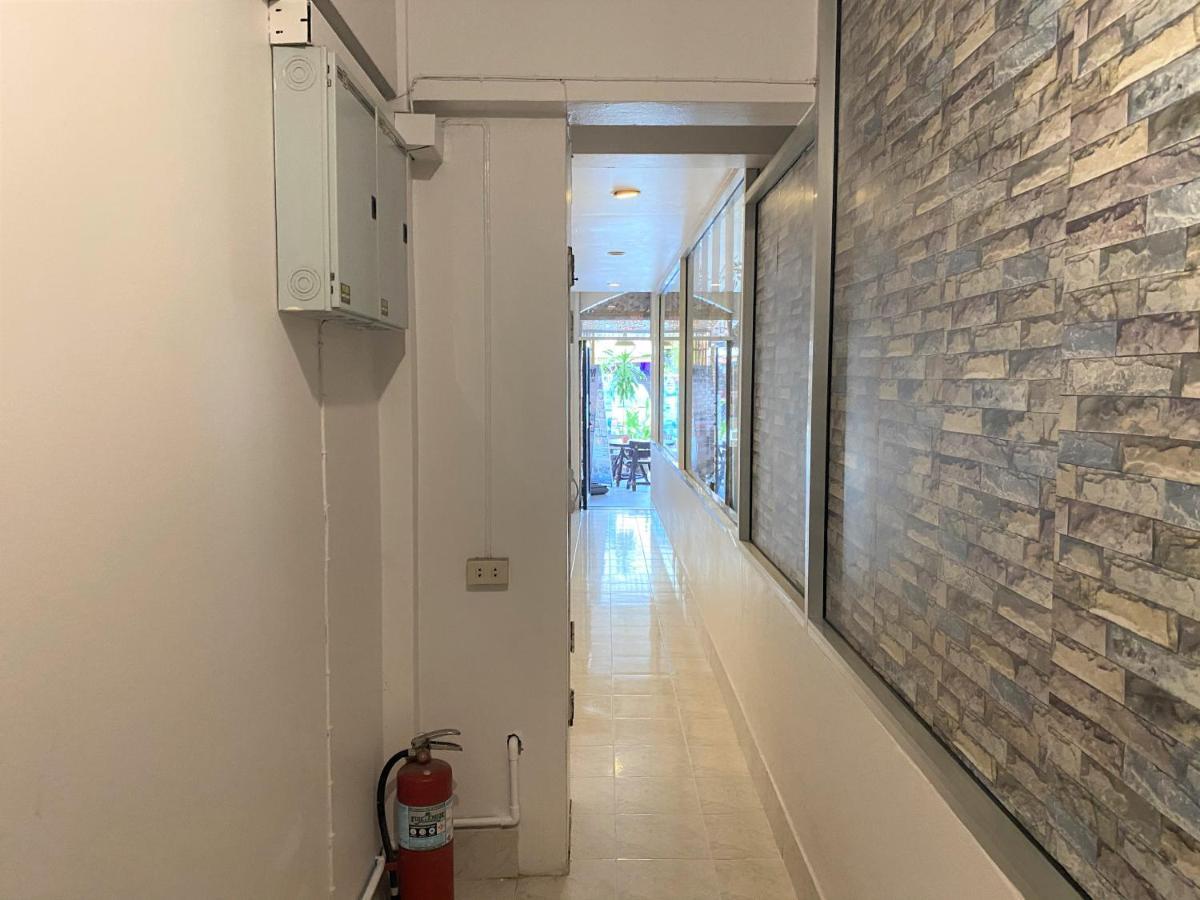 Som Guesthouse Patong Exterior photo